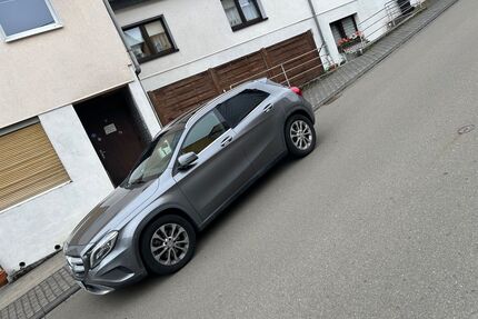 Mercedes-Benz GLA 250 Gebrauchtwagen