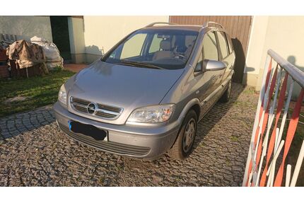 Opel Zafira Gebrauchtwagen