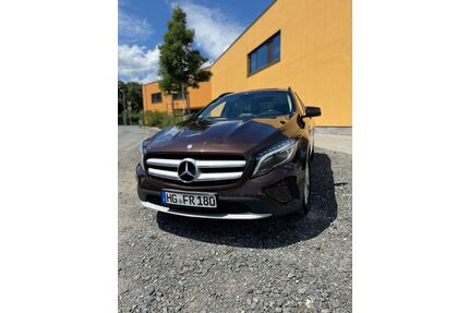 Mercedes-Benz GLA 180 Gebrauchtwagen
