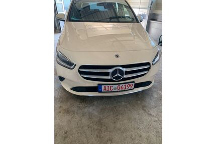 Mercedes-Benz B 180 Gebrauchtwagen