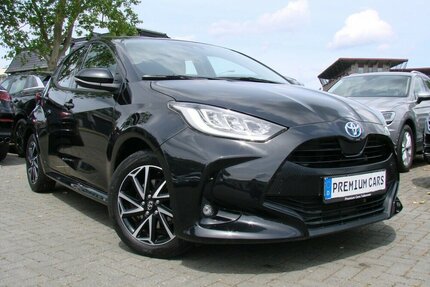 Toyota Yaris 1.5 Hybrid Team Deutschland LED ACC Kamera Gebrauchtwagen