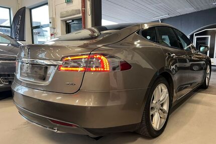 Tesla Model S Gebrauchtwagen