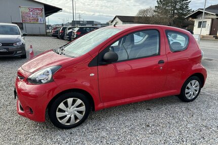 Toyota Aygo Basis 1.0i Euro5 1.Hand Gebrauchtwagen