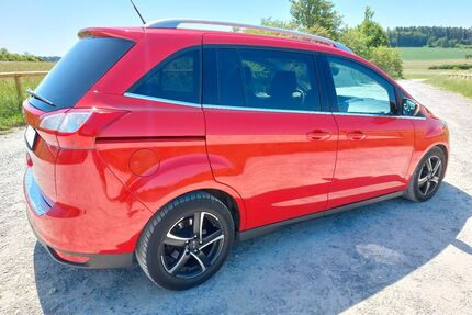 Ford Grand C-Max Gebrauchtwagen