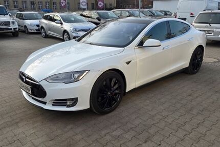 Tesla Model S Gebrauchtwagen