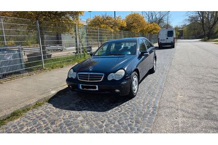 Mercedes-Benz C 180 Gebrauchtwagen