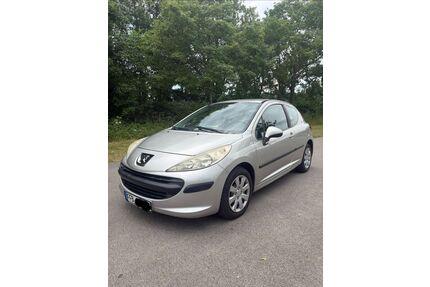 Peugeot 207 Gebrauchtwagen