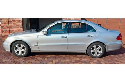 Mercedes-Benz E 200 Gebrauchtwagen