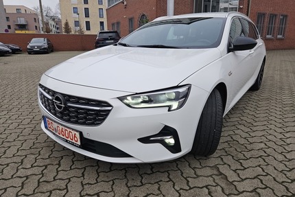 Fiat Insignia SportsTourer Elegance,Automatik,LED,VOL 