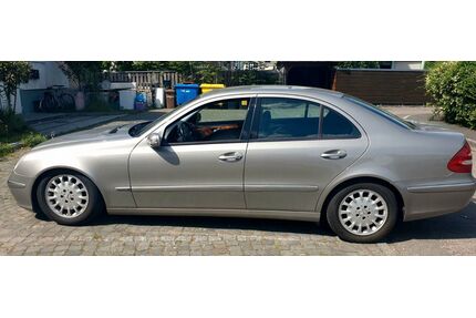 Mercedes-Benz E 200 Gebrauchtwagen