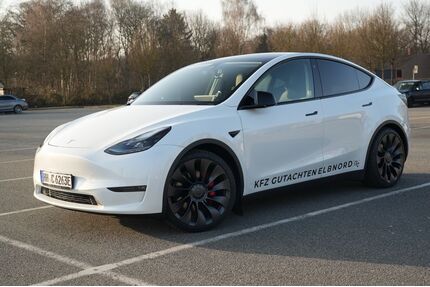 Tesla Model Y Gebrauchtwagen