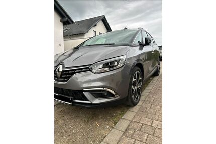 Renault Grand Scenic Gebrauchtwagen