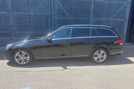 Mercedes-Benz E 220 Gebrauchtwagen