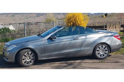 Mercedes-Benz 220 Gebrauchtwagen