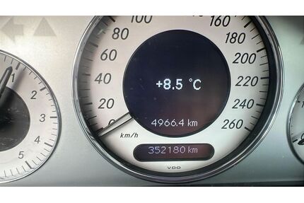 Mercedes-Benz E 220 Gebrauchtwagen