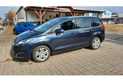 Peugeot 5008 Gebrauchtwagen