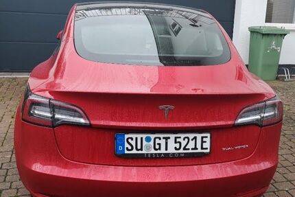 Tesla Model 3 Gebrauchtwagen