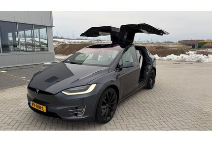 Tesla Model X Gebrauchtwagen
