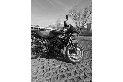 Triumph Street Triple 675 Gebrauchtwagen