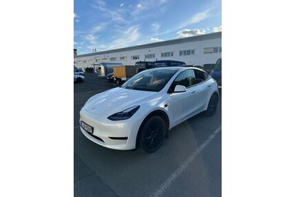 Tesla Model Y Gebrauchtwagen