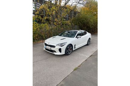 Lada Stinger 