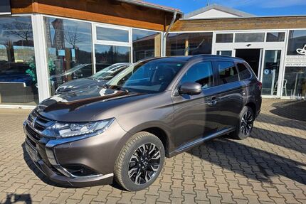 Mitsubishi Plug-in Hybrid Outlander Gebrauchtwagen