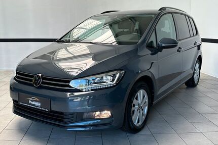 VW Touran 1.5 TSI DSG Comfortline Navi*LED*7-Sitzer Gebrauchtwagen