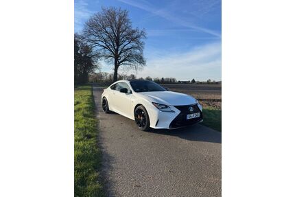 Lexus RC 200 Gebrauchtwagen