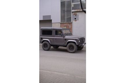 Land Rover Defender Gebrauchtwagen