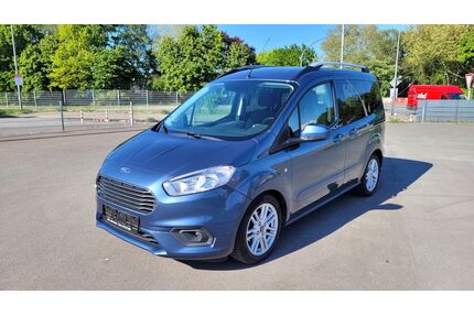 Ford Tourneo Courier Gebrauchtwagen