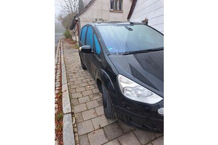 Ford S-Max Gebrauchtwagen