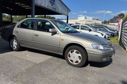 Toyota Camry Gebrauchtwagen