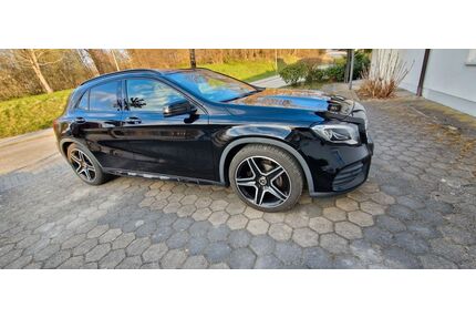 Mercedes-Benz GLA 200 Gebrauchtwagen