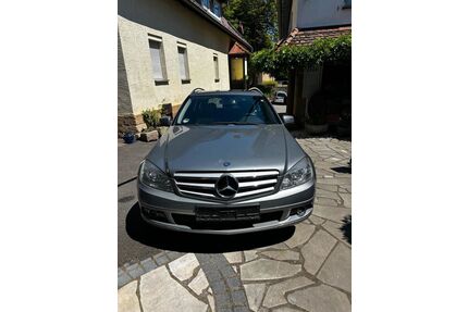 Mercedes-Benz 220 Gebrauchtwagen