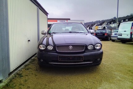 Jaguar X-Type Gebrauchtwagen
