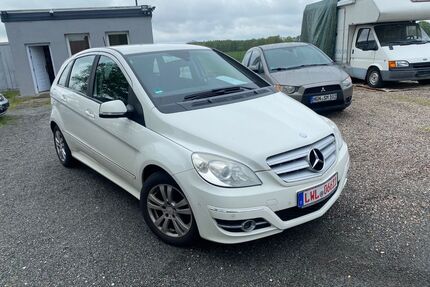 Mercedes-Benz B 180 Gebrauchtwagen