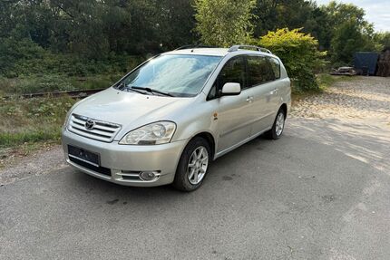 Toyota Avensis Verso Gebrauchtwagen