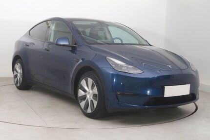 Tesla Model Y Gebrauchtwagen