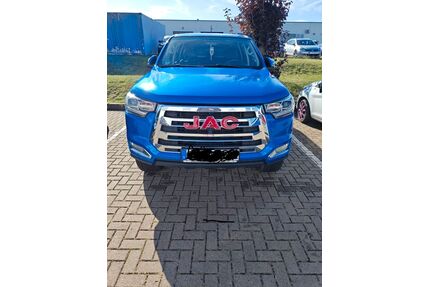JAC 8 Pro Gebrauchtwagen