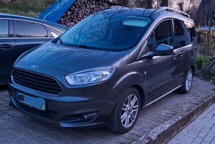 Ford Tourneo Courier Gebrauchtwagen
