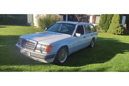 Mercedes-Benz E 230 Gebrauchtwagen