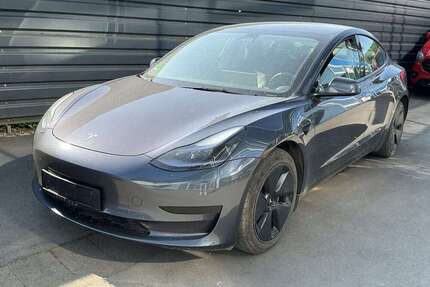 Tesla Model 3 Gebrauchtwagen