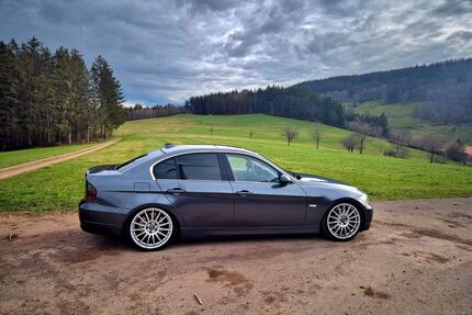 BMW 330 Gebrauchtwagen