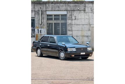 Toyota Crown Gebrauchtwagen