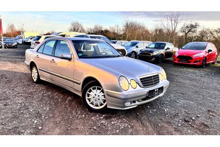 Mercedes-Benz E 240 Gebrauchtwagen