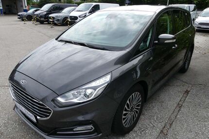 Ford S-Max Gebrauchtwagen