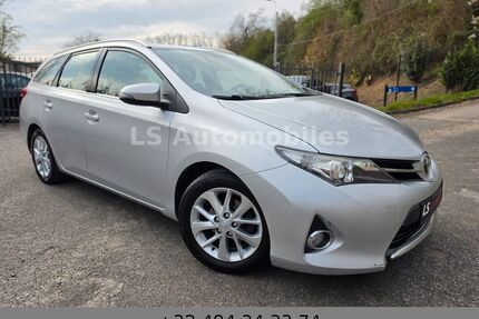 Toyota Auris Gebrauchtwagen