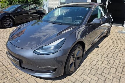 Tesla Model 3 Gebrauchtwagen
