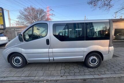 Opel Vivaro Gebrauchtwagen