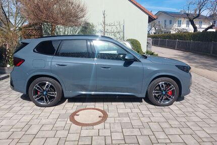 VW X1 